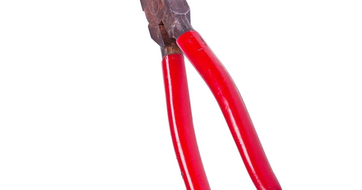 Google Ads ou SEO pour un électricien à Nice ?