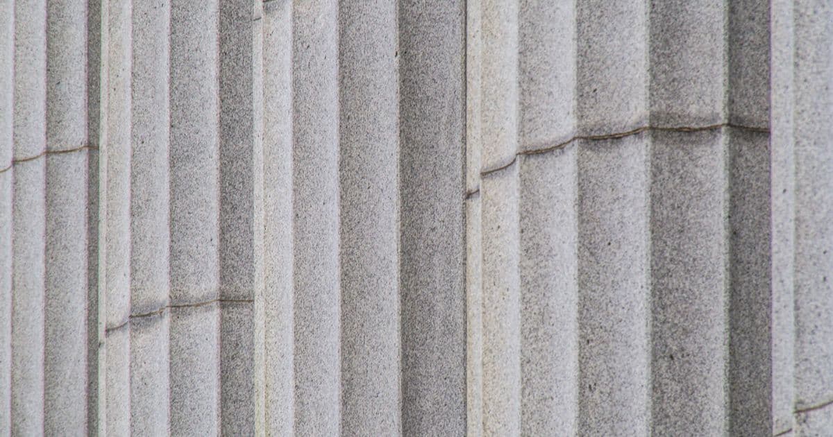 Comment trouver des clients quand on est avocat ?