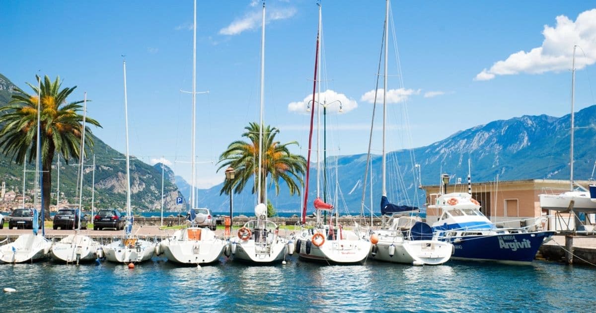 Loueur de bateaux à Antibes : comment remplir hors saison ?